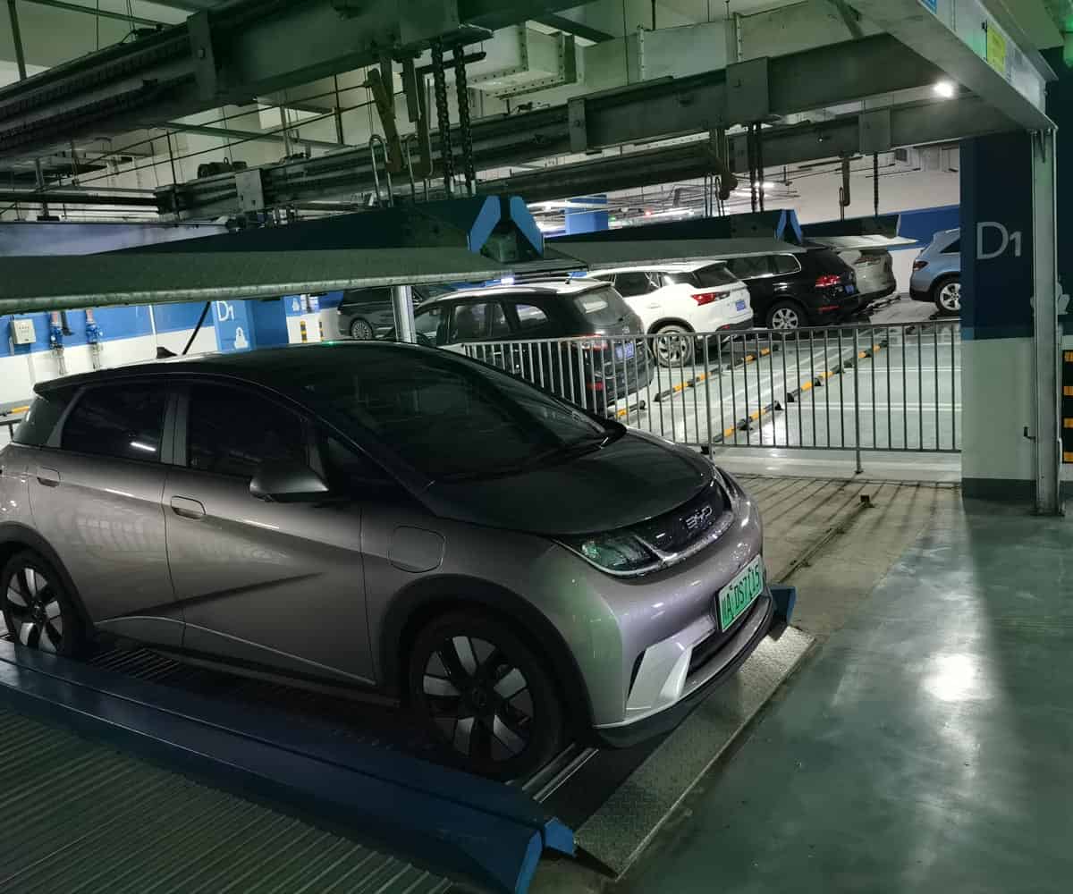 都勻二層升降橫移式立體停車
